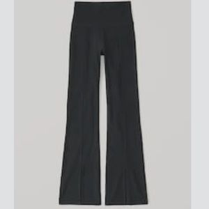 Abercrombie split hem flare yoga pants